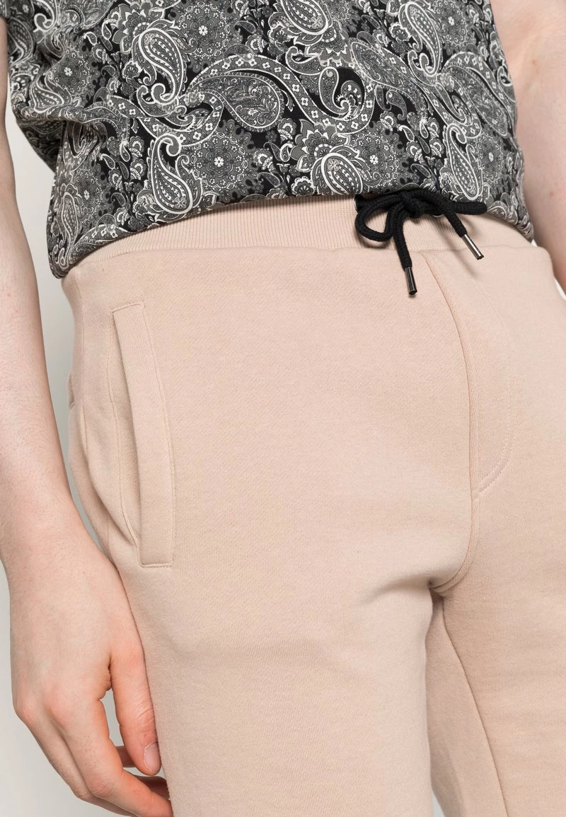 Pier One 2 PACK - Shorts - Tan/black, Hombre - Imagen 6