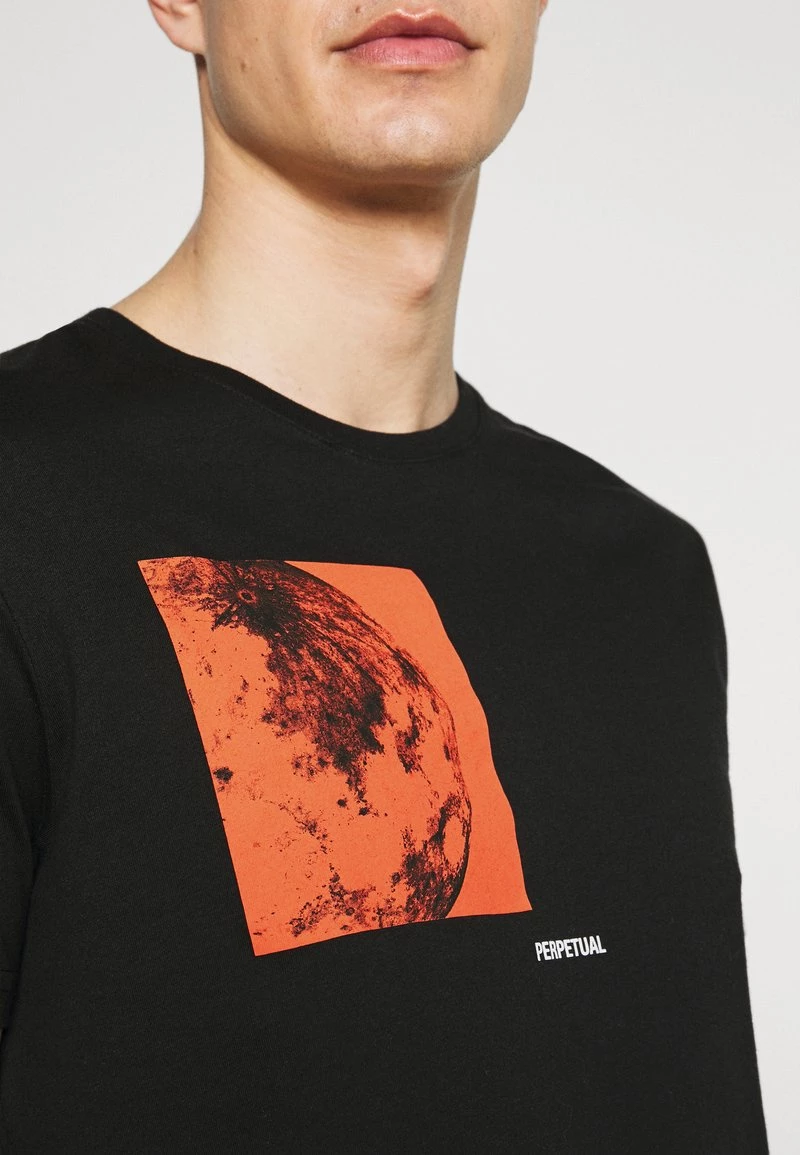 Pier One Hombre Camiseta Estampada - Black - Imagen 4