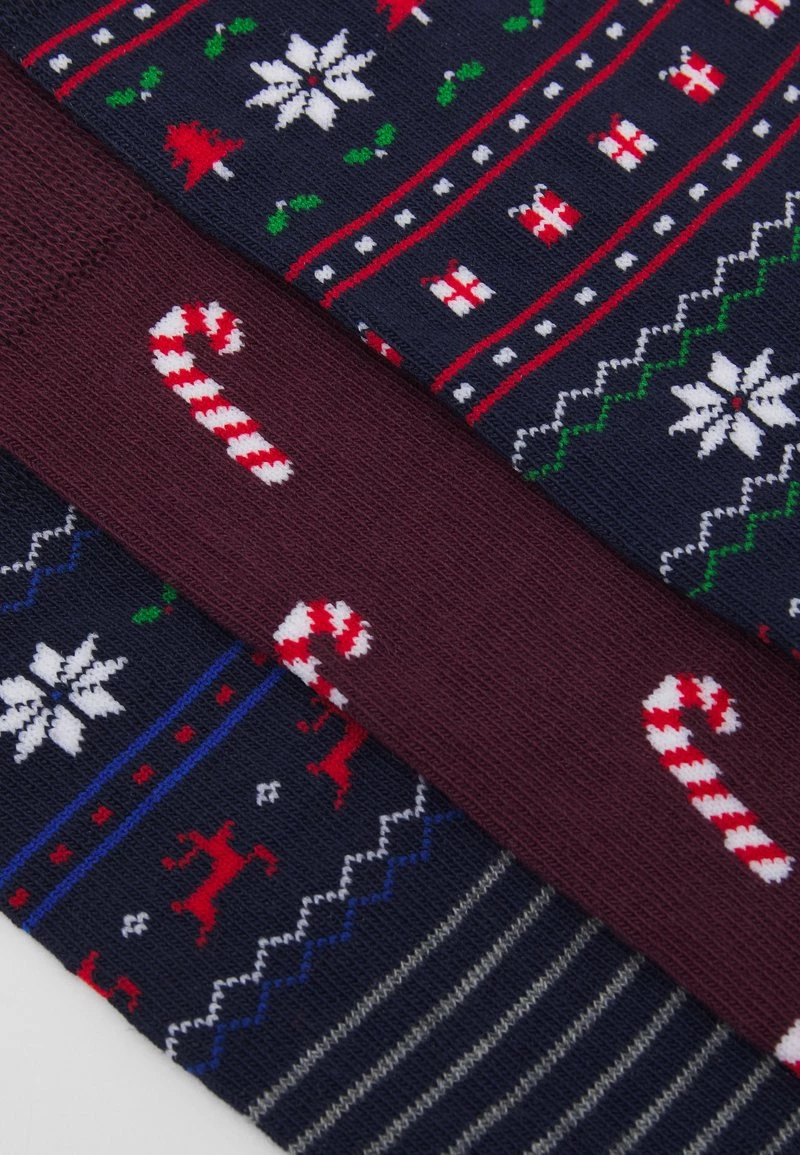 Pier One Hombre XMAS GIFT BOX 3 PACK - Calcetines - Dark Blue/bordeaux/red - Imagen 3
