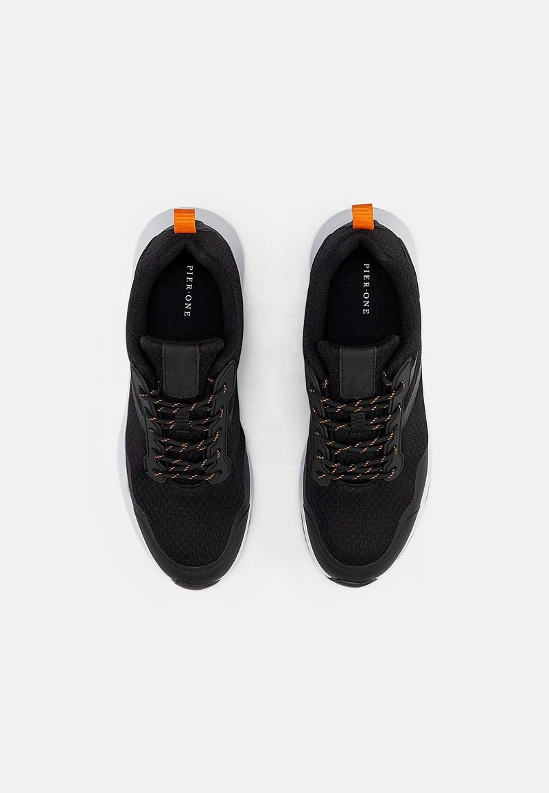 Pier One Unisexo Zapatillas - Black - Imagen 4