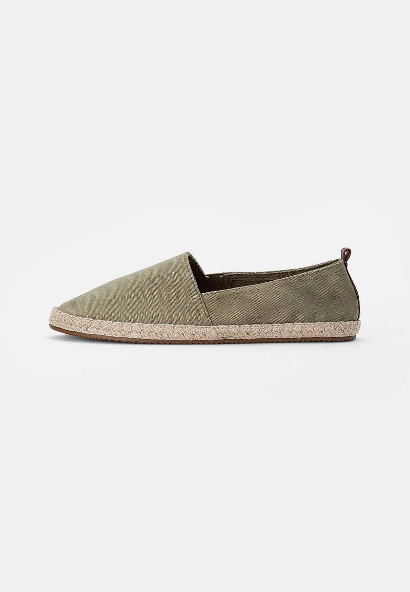 Pier One Unisexo RENA ESPADRILLE UNISEX - Alpargatas - Olive