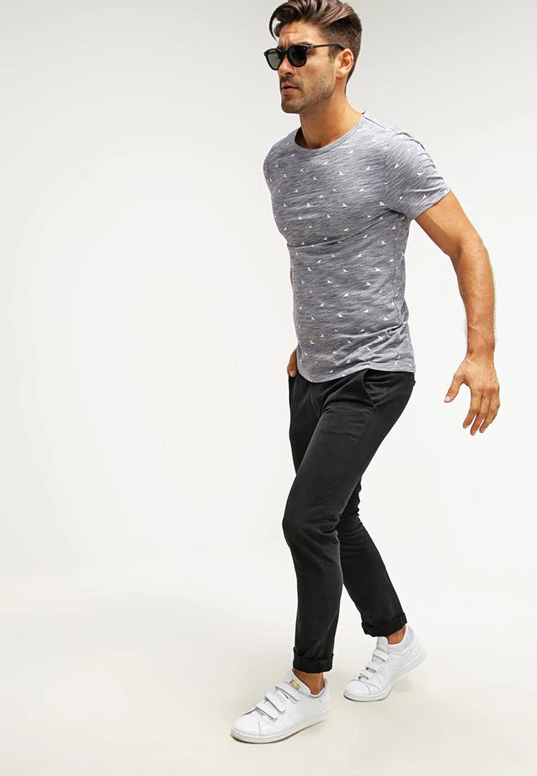 Pier One Hombre Camiseta Estampada - Dark Blue Melange - Imagen 2