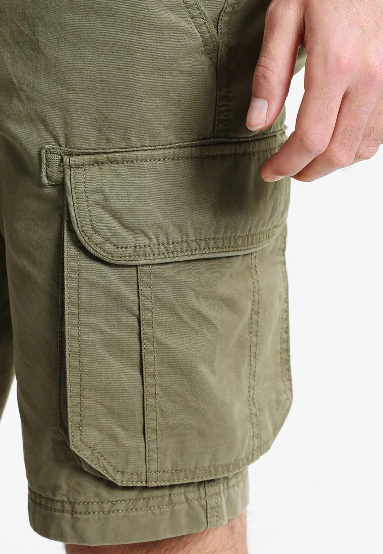 Pier One Hombre Shorts - Olive - Imagen 4